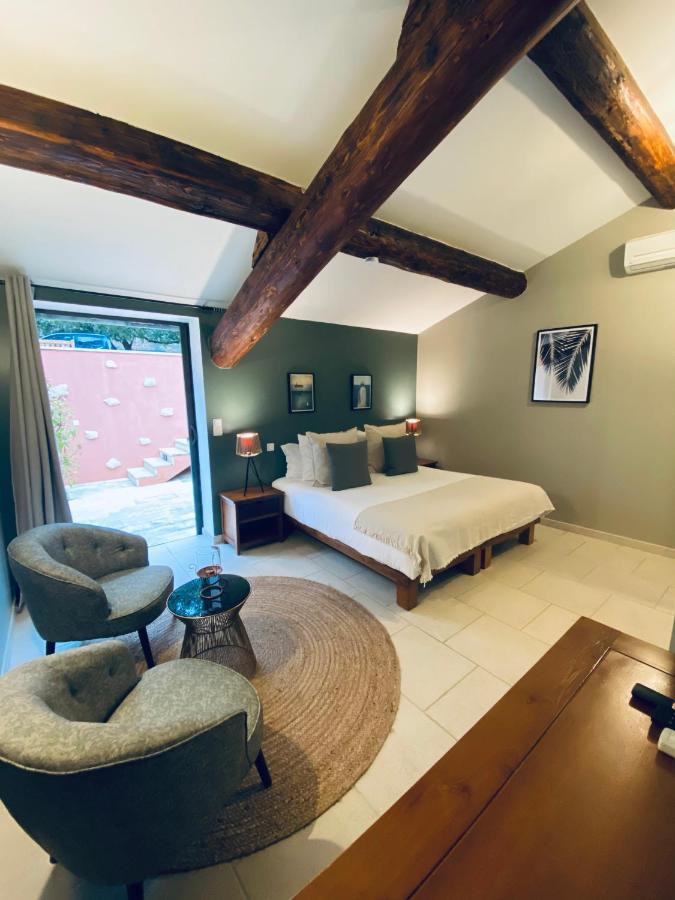 Le Jas De Joucas Hotel-Restaurant Dış mekan fotoğraf